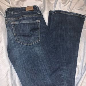 American eagle size 6 straight leg